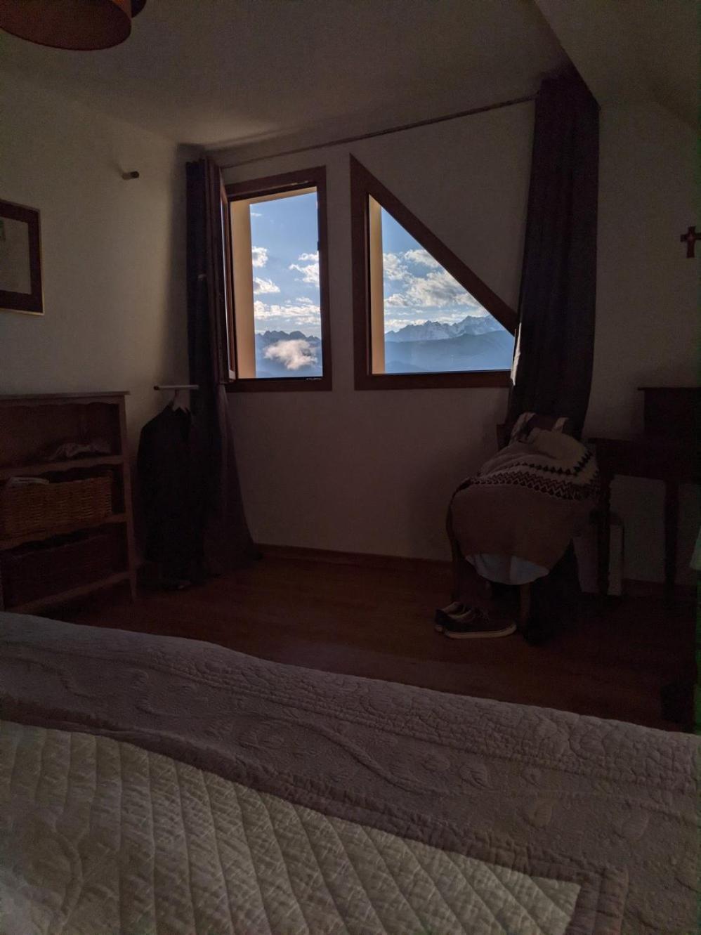 Maison Familiale En Montagne Avec Vue Merveilleuse Sur Le Massif De Belledonne Saint-Bernard  Extérieur photo